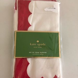 kate spade Colorblock Scallop set 4 napkins red